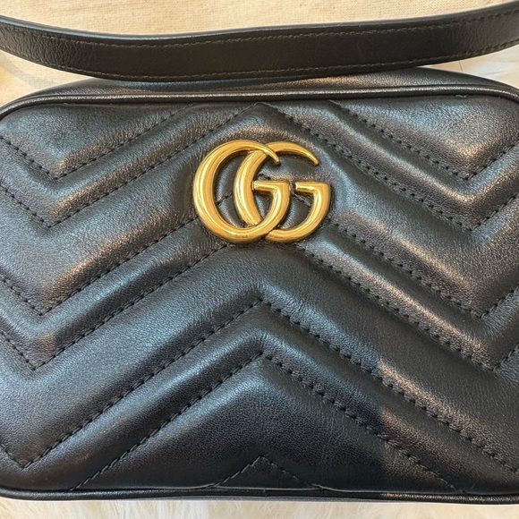 Gucci GG marmont mini camera bag Quilted Leather Crossbody Bag - Picture 10 of 12